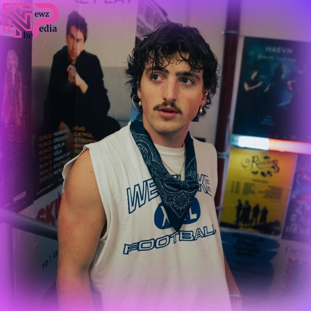 Benson Boone Age, Tour, Parents, Girlfriend, Songs, and Net Worth - The